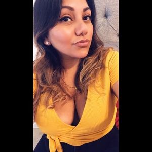 Meet your Posher, Angelica